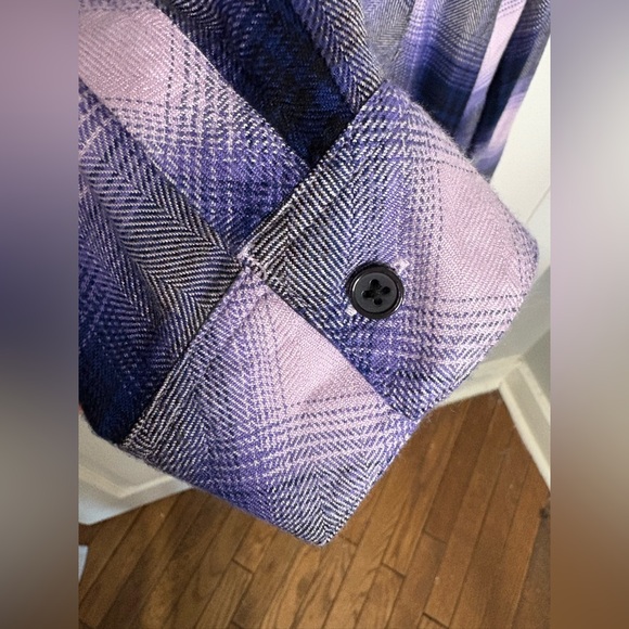 Rails Hunter Shirt – Size Medium | Orchid Navy Plaid & Check - Picture 8 of 14